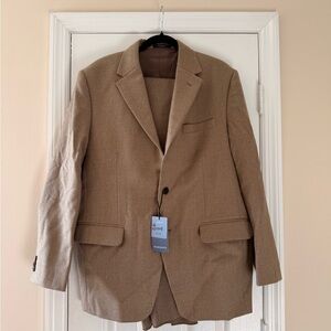 Brand New Mens Luxury Suit